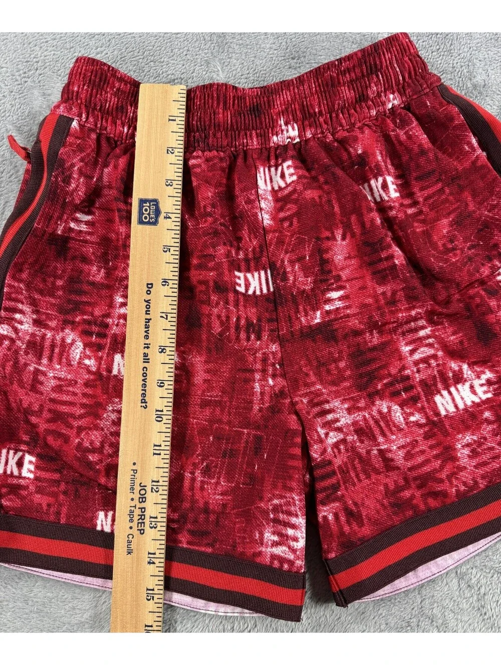 Nike Boys' DNA Dri-FIT Basketball Shorts University Red and White Design Large
